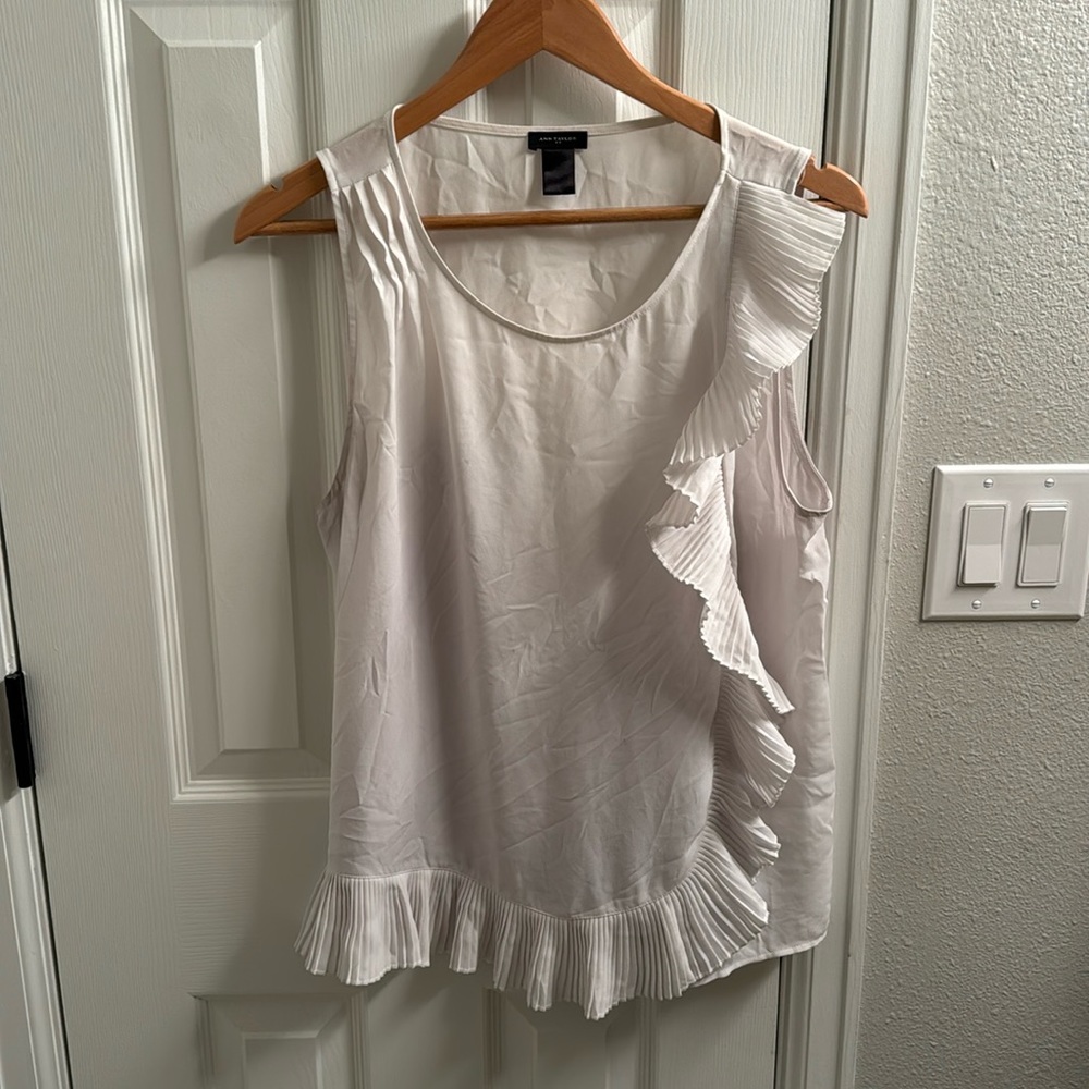 Ann Taylor tank